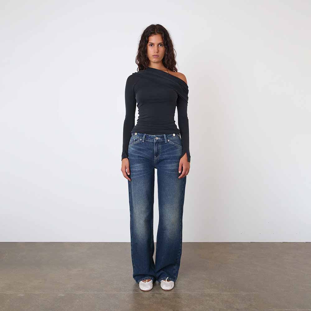 Peachy Den Cold Shoulder Top