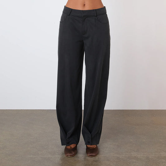Peachy Den Bardot Tailored Pleat Trouser