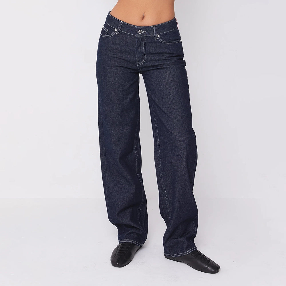 Peachy Den Joan Soft Barrel Jeans